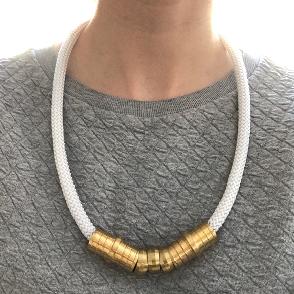 White rope necklace - Multiple ways to wear - Picture 4 of 15